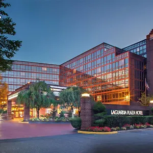 Hotel Laguardia Plaza ***