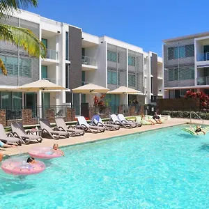 **** Aparthotel Element On Coolum Beachfront Sunshine Coast Australia