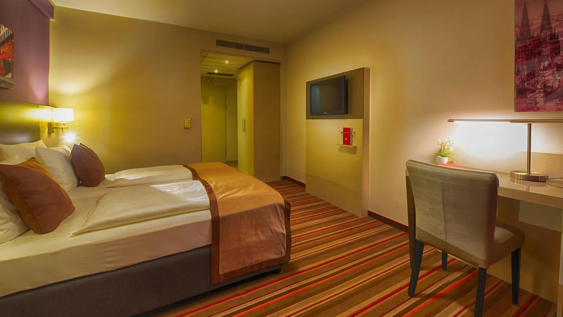 Leonardo Hotel Koeln Cologne