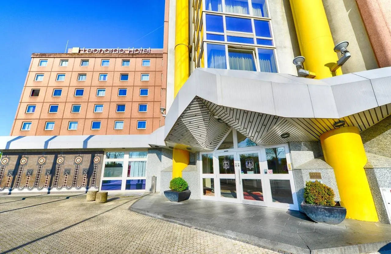 Leonardo Hotel Koeln  Cologne