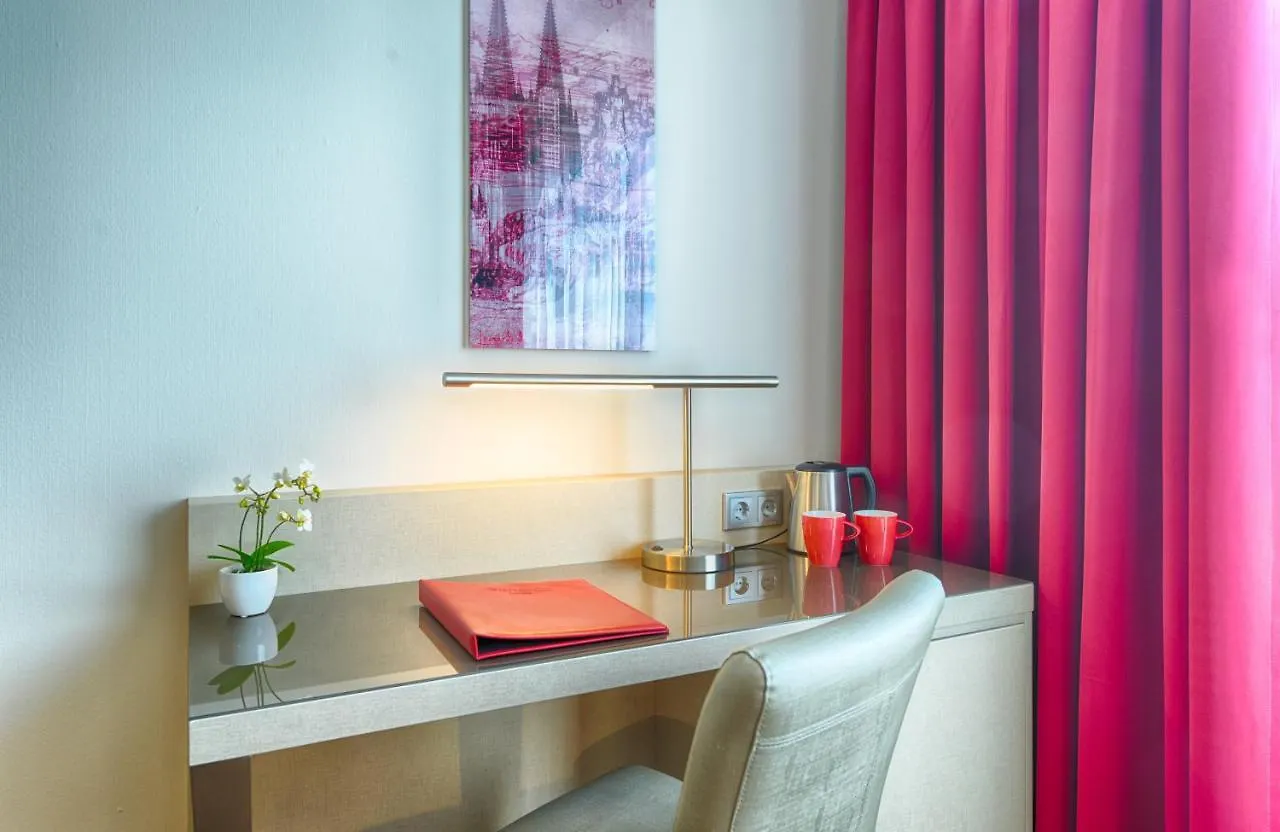 Leonardo Hotel Koeln