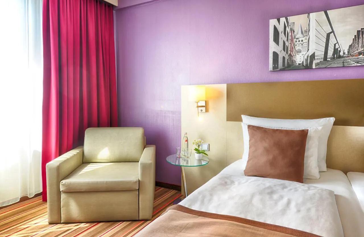 Leonardo Hotel Koeln