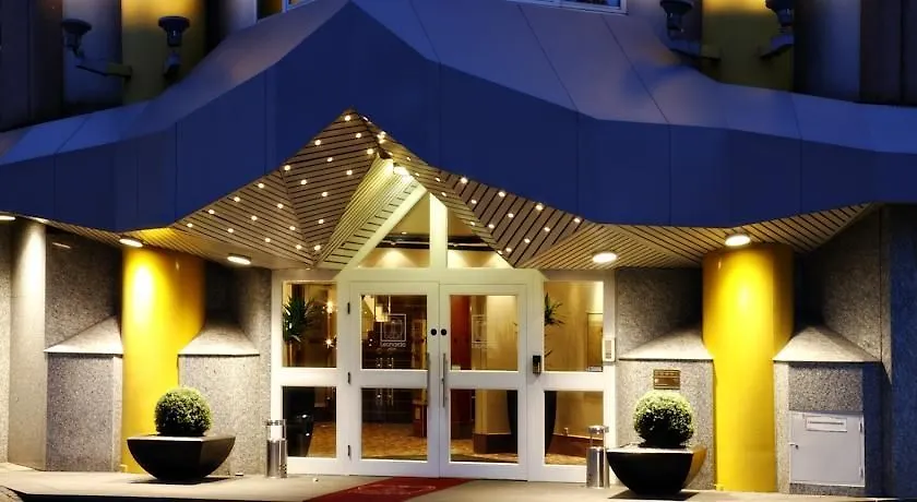 Leonardo Hotel Koeln  Cologne