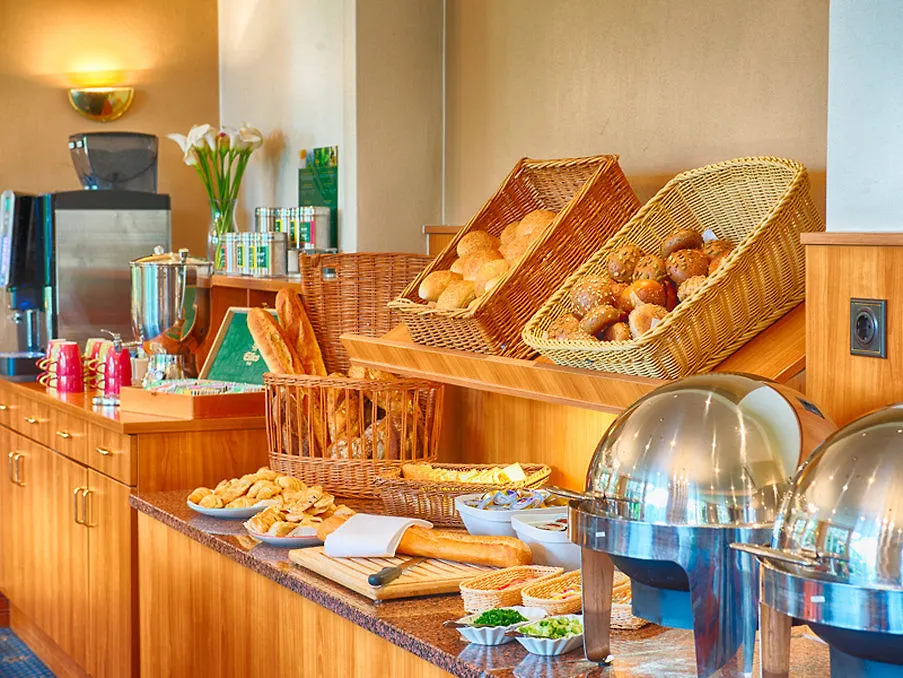 Leonardo Hotel Koeln